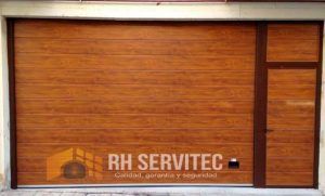 Puerta seccional a control remoto RH SERVITEC