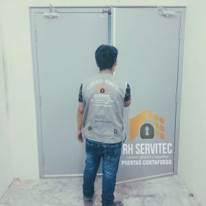 puertas-de-boble-hoja-rhservitec